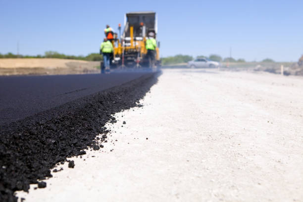 Best Residential Driveway Paver Services  in Midlothian, IL